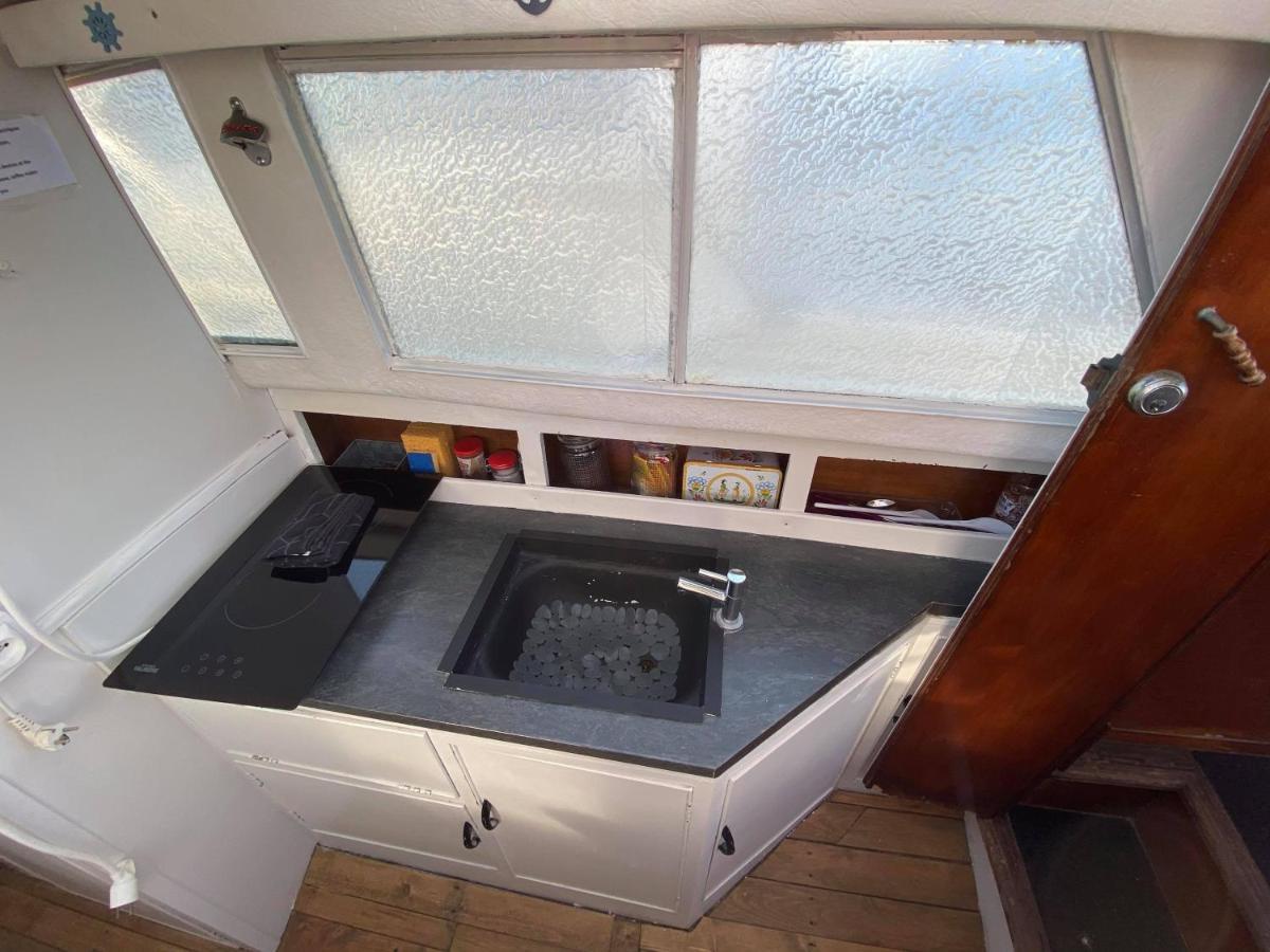 Bateau L'Etoile, Romantique, Apaisant, Ideal Pour Un Couple Ouistreham Exterior foto